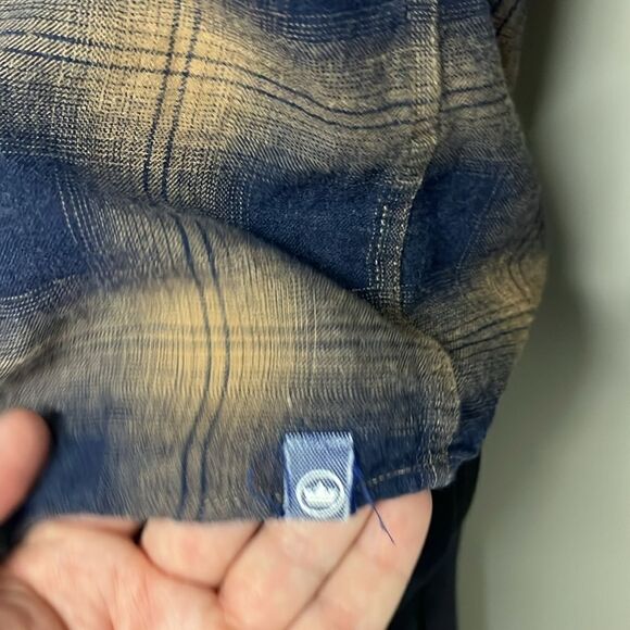 Peter Millar Men’s Plaid Button Collared Down Long Sleeve Pocket Shirt- Medium - Picture 6 of 13